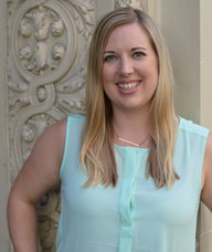 Book an Appointment with Dr. Lisa Jewell for Chiropractic