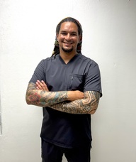 Book an Appointment with Noel Guerrero Lasalle for Quiromasaje