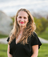 Dr Kathleen Paz