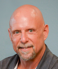 Book an Appointment with Kirk Pfeiffer for Cosmetic Acupuncture