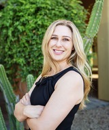 Book an Appointment with Victoria Aimé at Metropolitan Plastic Surgery - Scottsdale