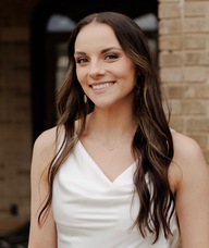 Book an Appointment with Summer Bojarski for Facial Consult