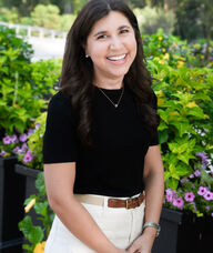 Book an Appointment with Jona Koplow for Free Consultation Calls with Our Therapists