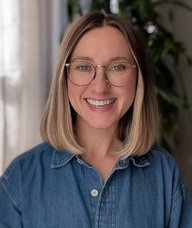 Book an Appointment with Alana Stramowski for Free Consultation Calls with Our Therapists