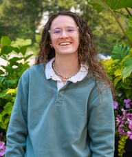 Book an Appointment with McKenna Green for Free Consultation Calls with Our Therapists