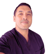 Book an Appointment with Dr. Jeremy Bonsol at Raiz Holistic Los Angeles