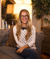 Book an Appointment with Dara Houp for Counselling / Psychology / Mental Health