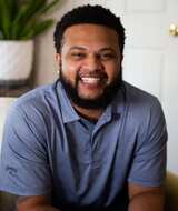 Book an Appointment with Derrick Johnson at Houston House