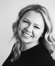 Book an Appointment with Jesse Lillejord for Women + Girls Chiro ( ages 8+ )