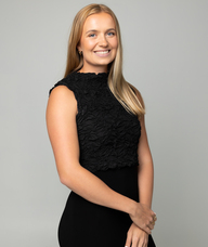 Book an Appointment with Dagbjort Magnusdottir for Chiropractic