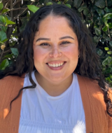 Book an Appointment with Dr. Sara Muñoz at Therapy
