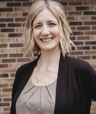 Book an Appointment with Dr. Lindsey Hurlbut for Chiropractic