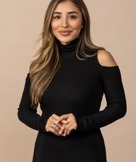 Book an Appointment with Carolina Oviedo for Aesthetic Consultation